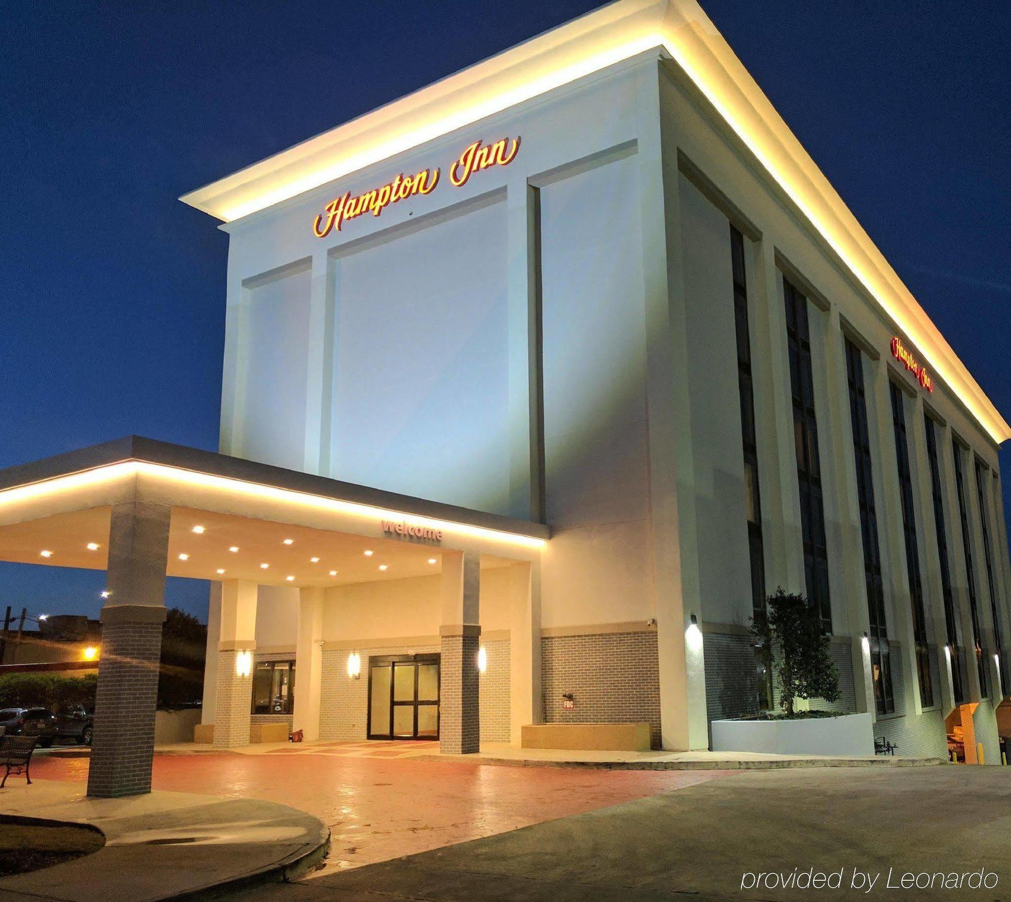 Hampton Inn Atlanta-Buckhead Bagian luar foto